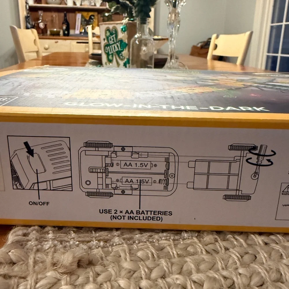 LUMUUSOM ENGINEERING TRACK Glow-in-the-Dark Kids Construction Track Set. NEW